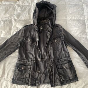 Aritzia Talula jacket size small
